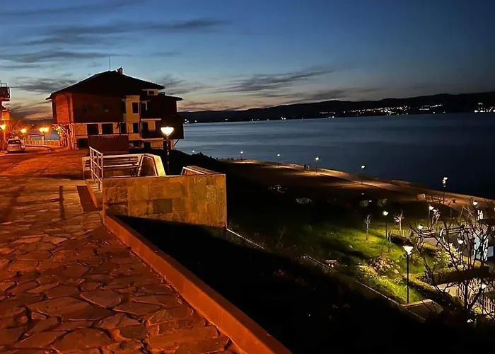 Elea Ξενοδοχείο με διαμερίσματα 4*